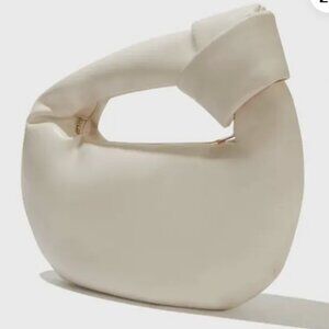 NWT Melie Bianco Alexandra Top Handle Bag In Cream